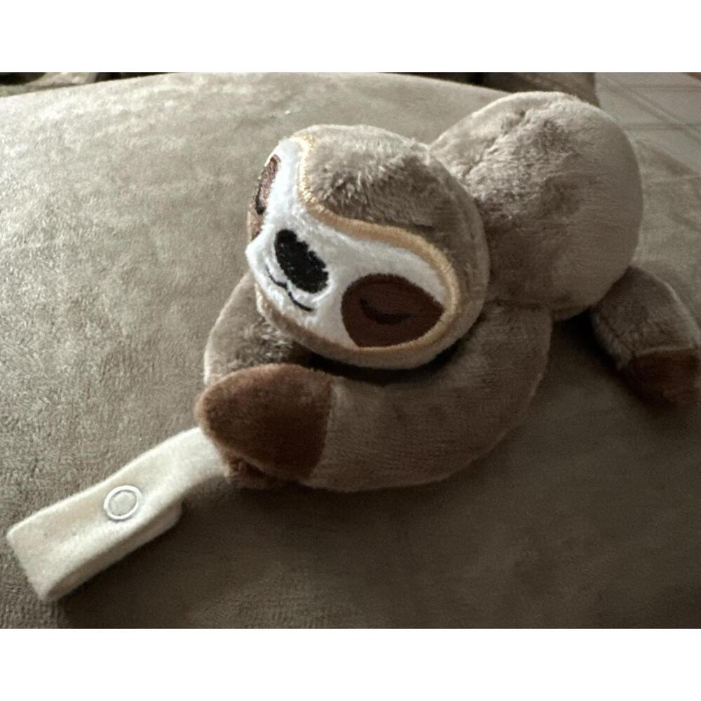 Nuby Sloth Plush Pacifier & Teether Holder Brown 5 Snap